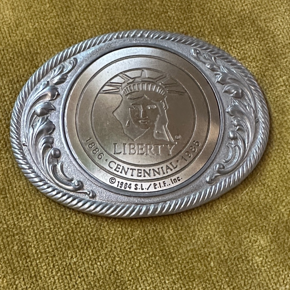 1986 Statue of Liberty Centennial Pewter Belt Buckle Ltd Ed #133‎